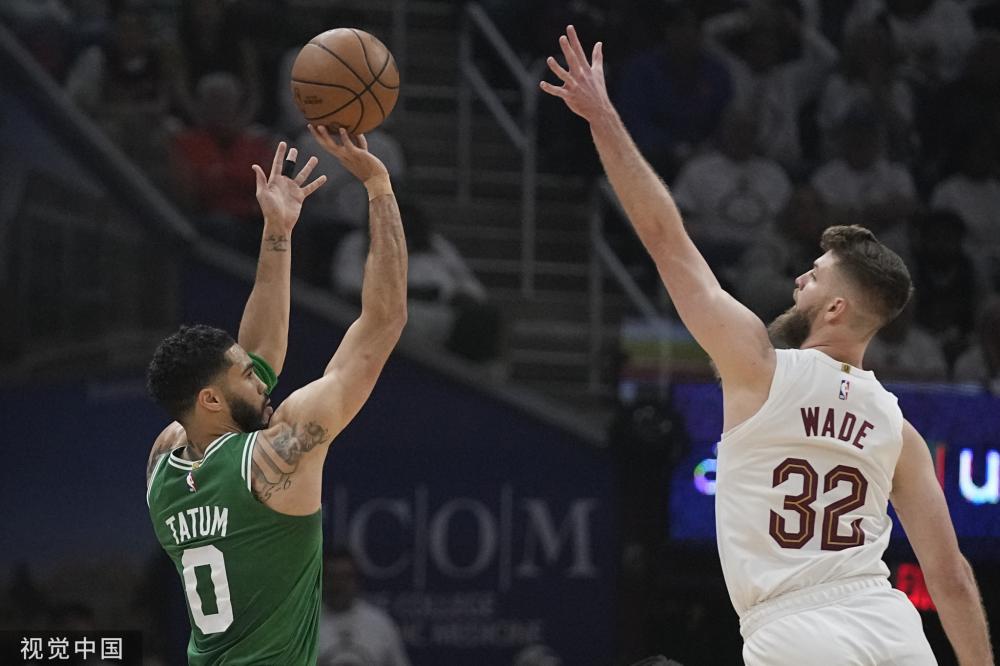 其独特的悬 其独特的悬