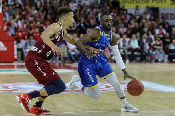 在中国男篮 在中国男篮