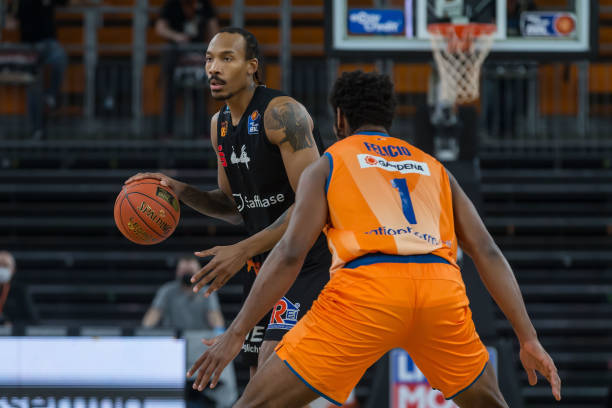 其国际竞争 其国际竞争