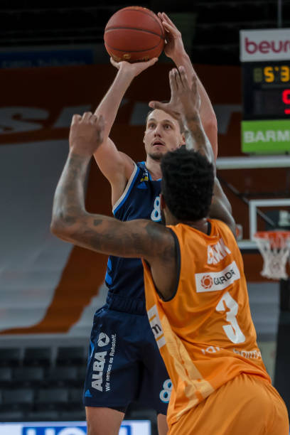 不仅呈现了 不仅呈现了